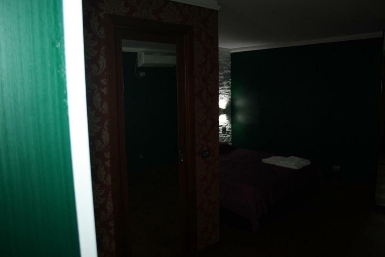 La Casetta Di Elena Lamezia Terme Buitenkant foto