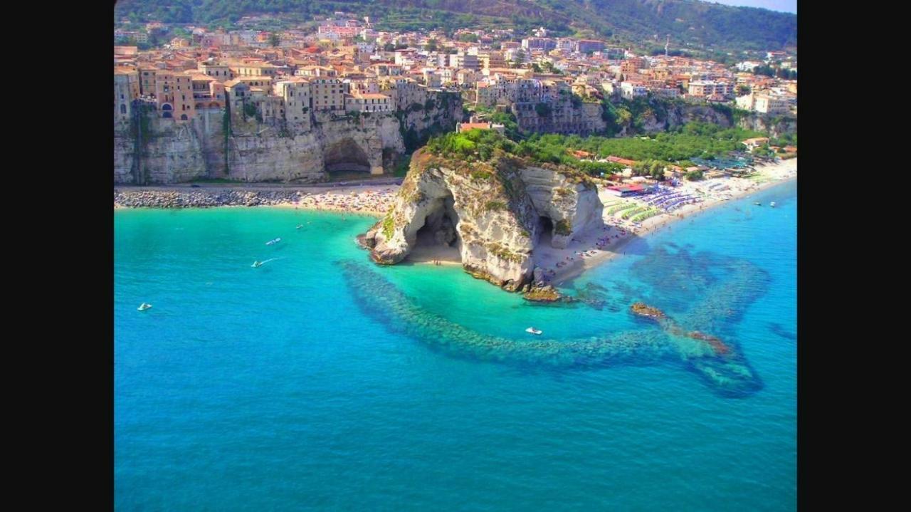 La Casetta Di Elena Lamezia Terme Buitenkant foto